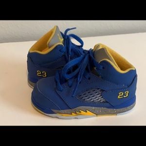 Toddler Jordan’s Retro 5s - Size 6